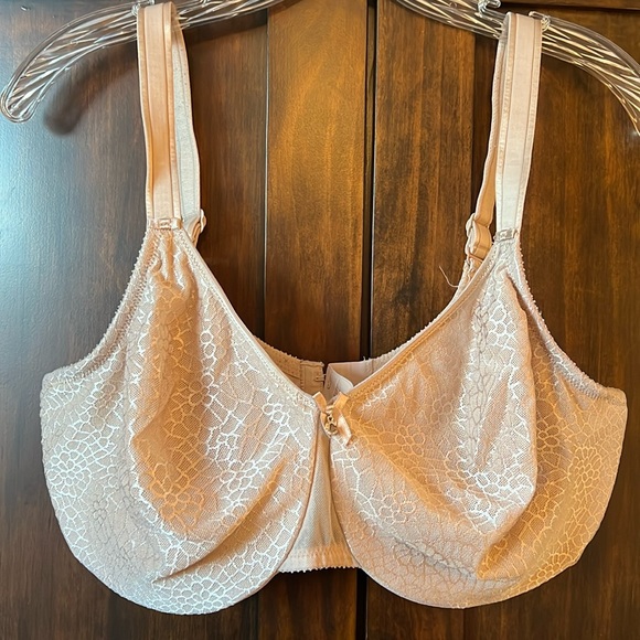 Chantelle Intimates & Sleepwear Chantelle 36dddd Bra Gently Used Tan I Also Have White And